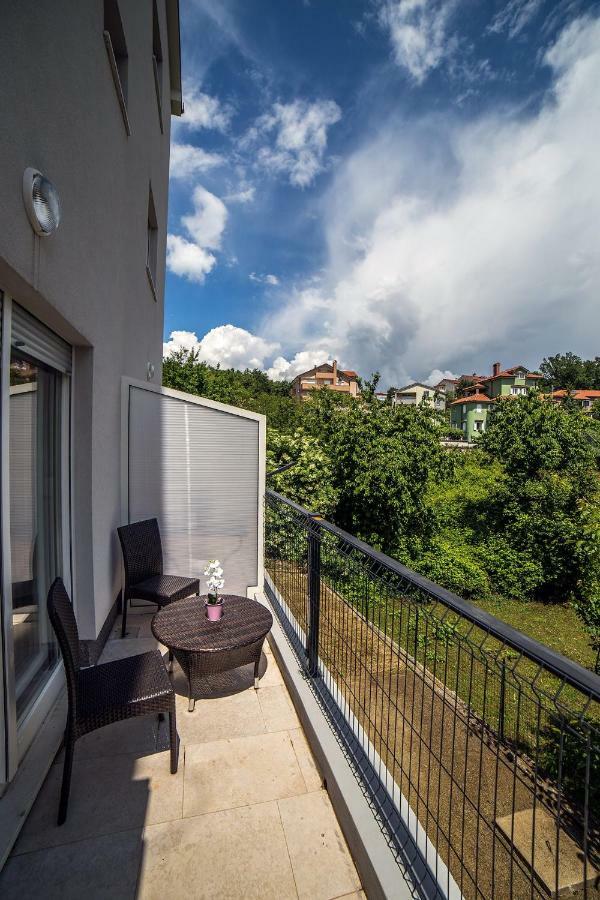Studio Apartman Nina Leilighet Rijeka Eksteriør bilde