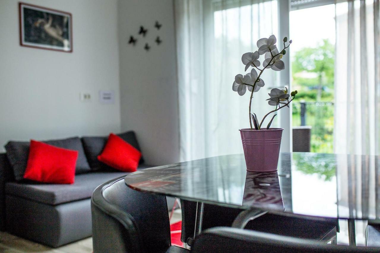Studio Apartman Nina Leilighet Rijeka Eksteriør bilde